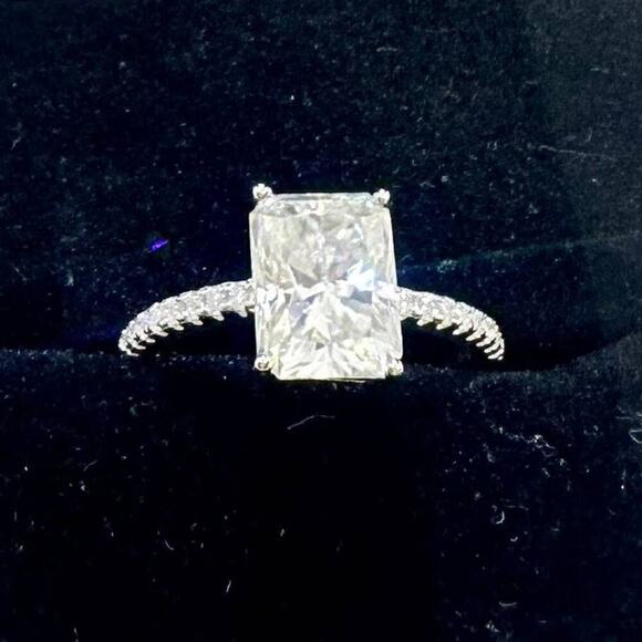 Moissanite Diamond Engagement Ring Radiant Cut 3 Ct 925 18K Gold Finish GRA - Picture 4 of 9